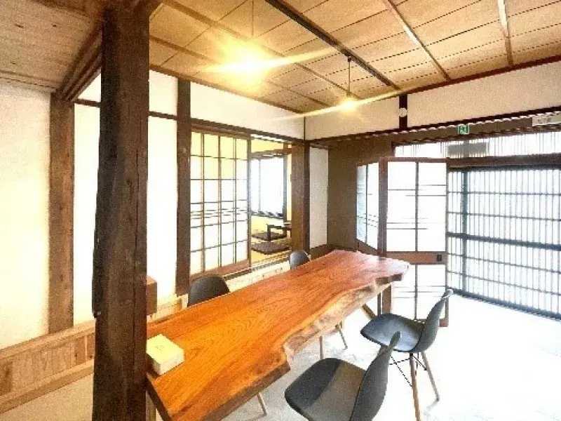 Slide 4