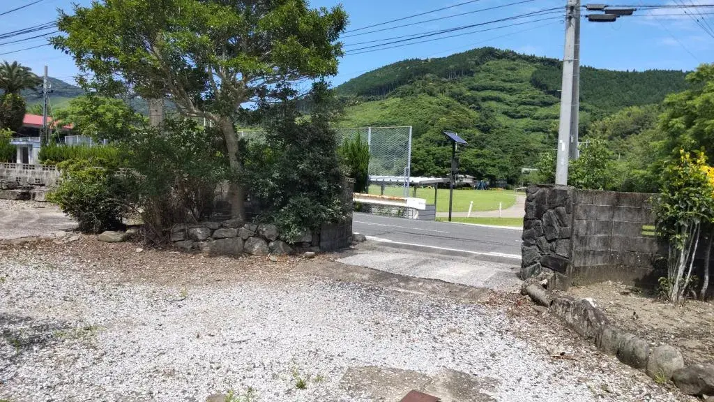 Slide 3