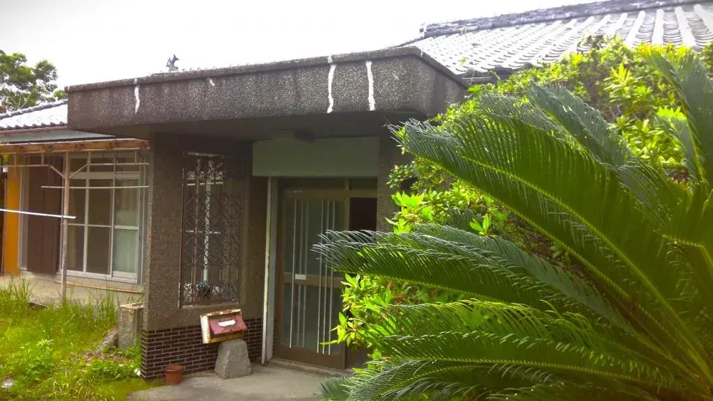 Slide 1
