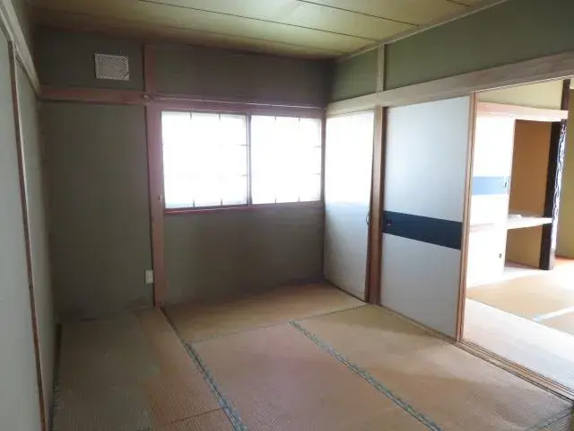 Slide 4