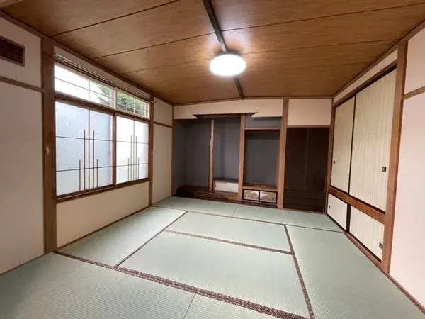 Slide 4