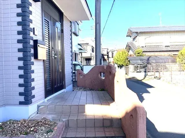 Slide 3