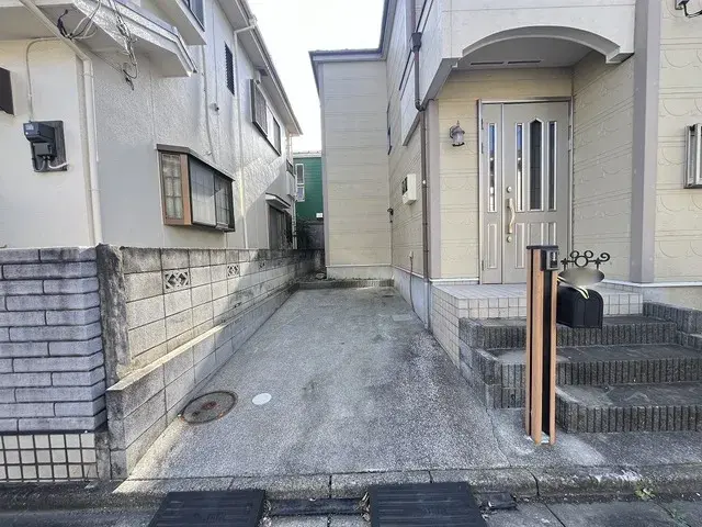 Slide 4