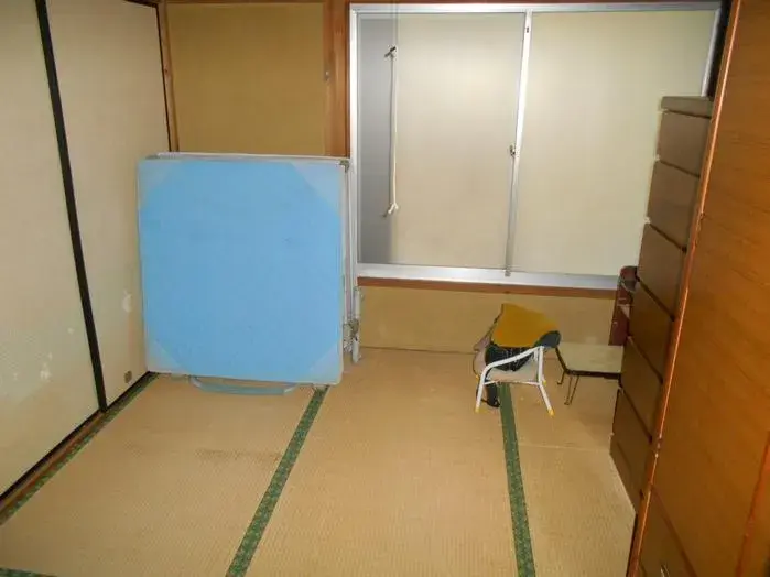 Slide 4