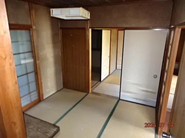 Slide 0