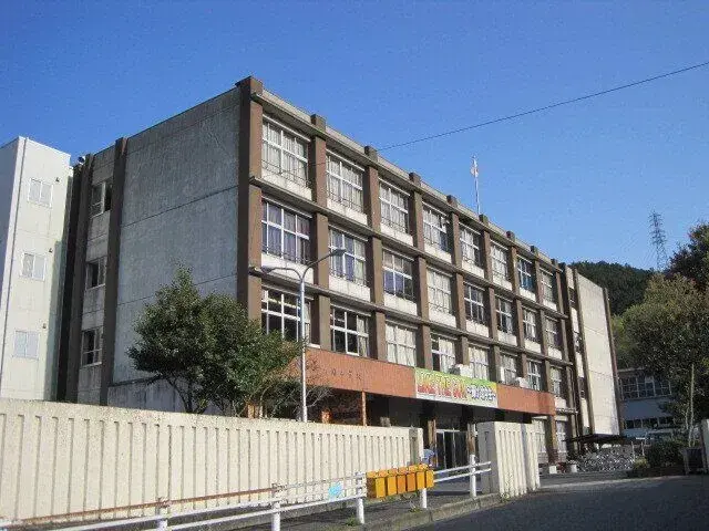 Slide 5