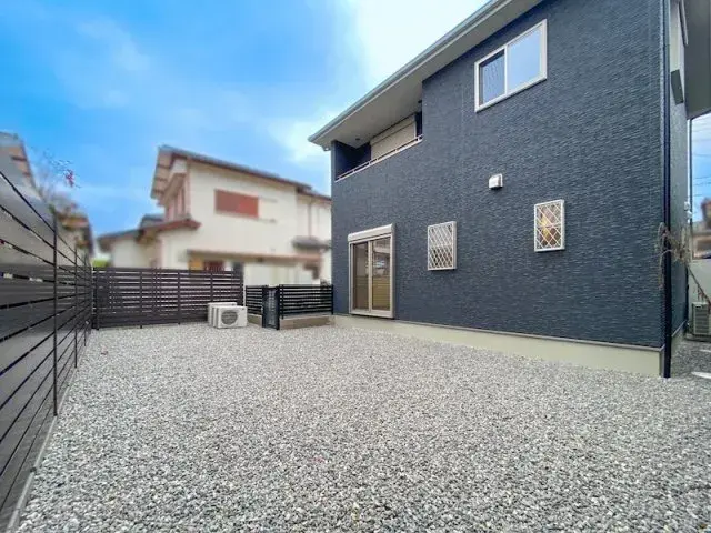 Slide 4