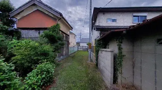 Slide 4