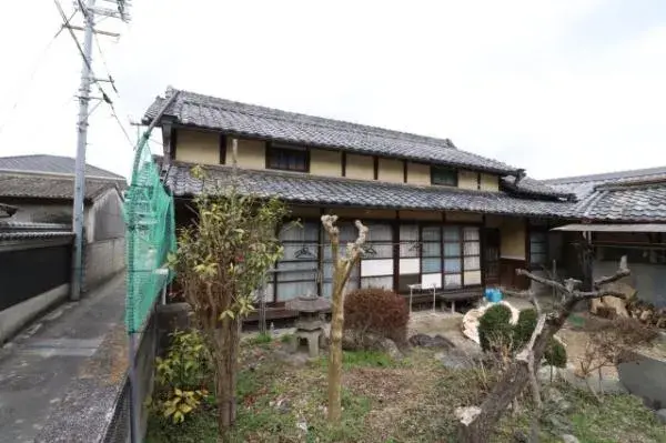 Slide 4