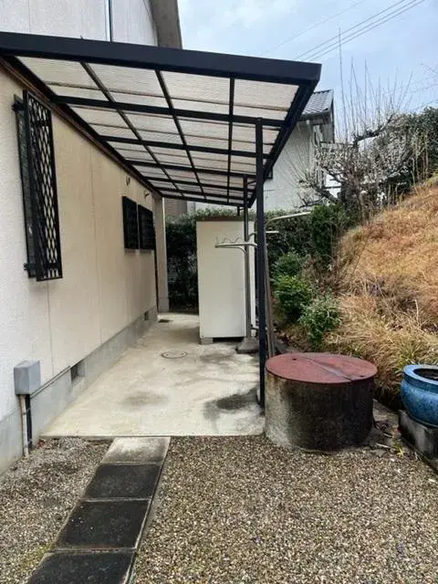 Slide 4