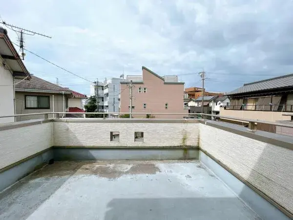 Slide 4