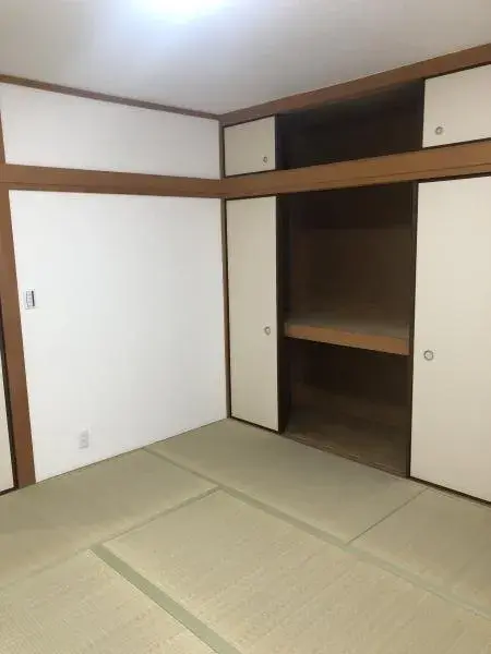 Slide 4