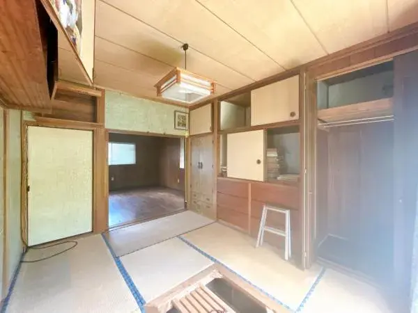 Slide 6