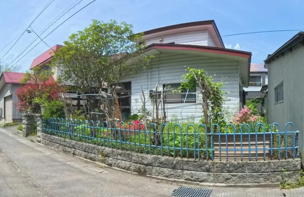 Slide 0