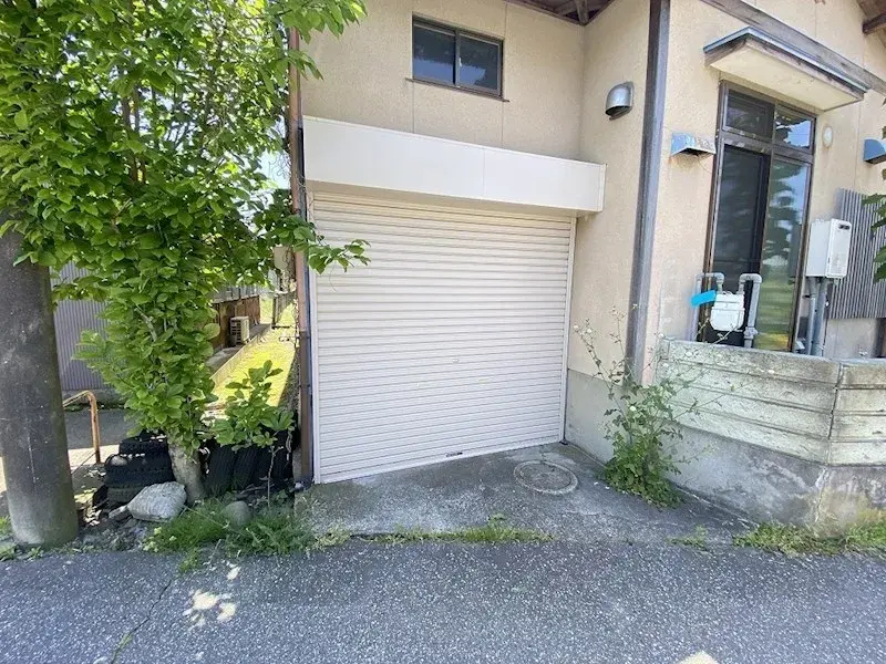 Slide 4
