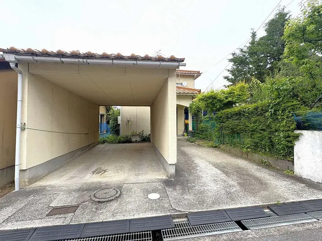 Slide 0