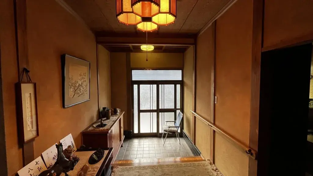 Slide 3