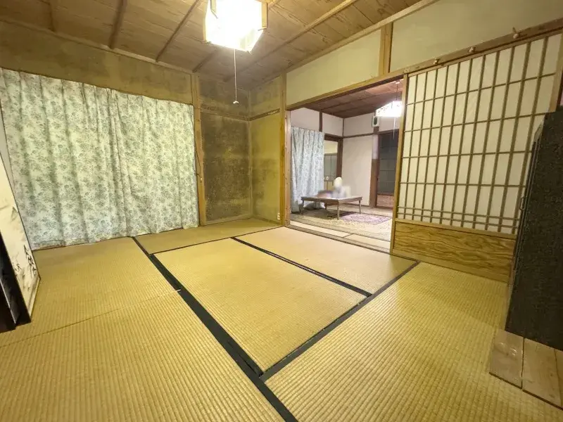 Slide 4