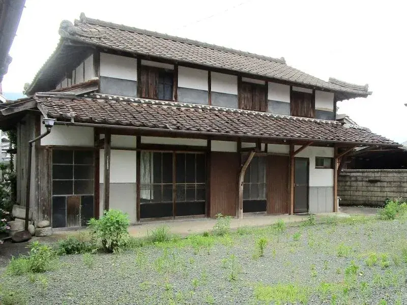 Slide 4