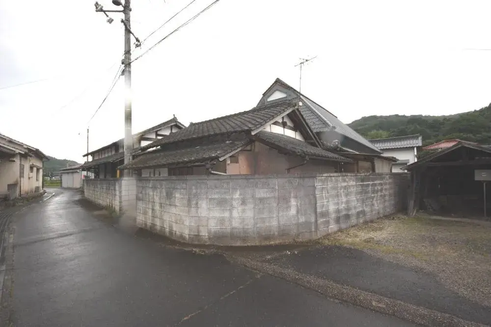Slide 8