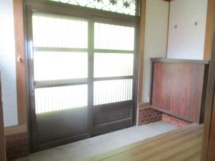 Slide 9