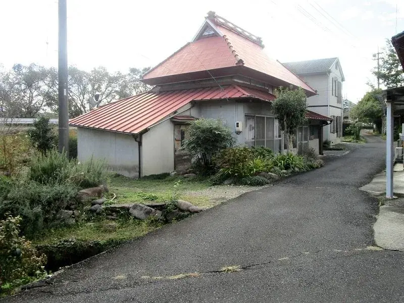 Slide 1