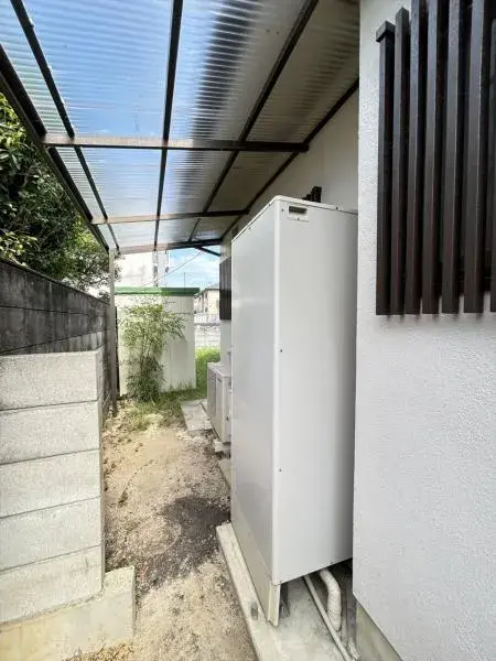 Slide 4