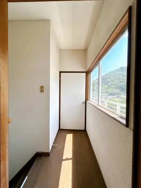 Slide 9