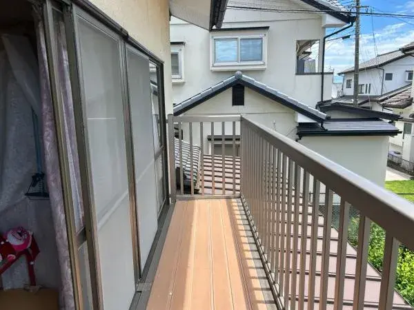 Slide 4
