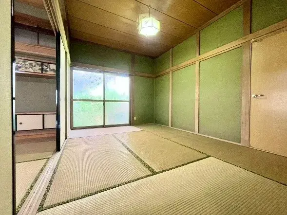 Slide 4