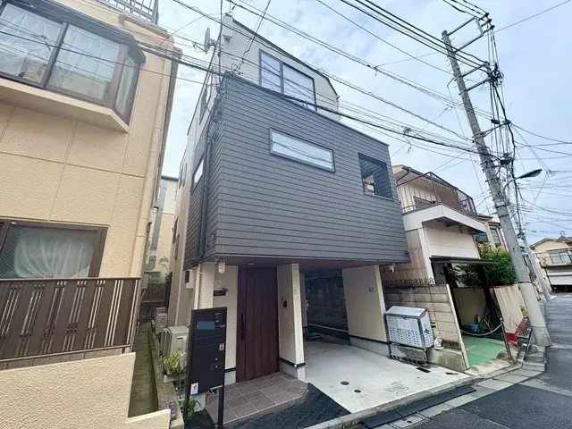 Slide 4