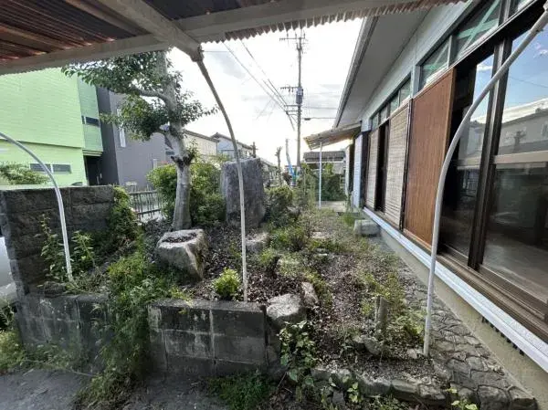 Slide 4