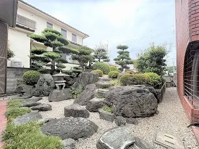 Slide 4