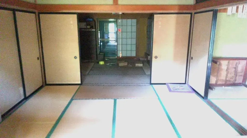 Slide 4