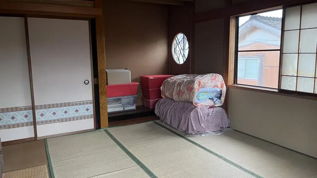 Slide 4