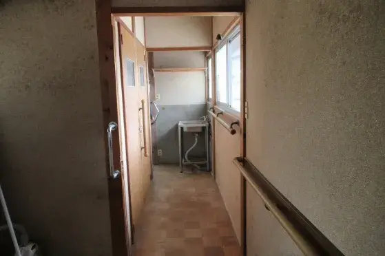 Slide 4