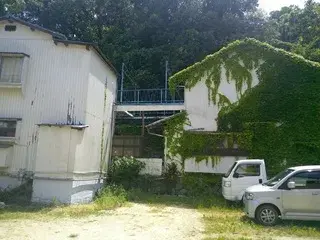 Slide 0