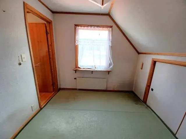 Slide 8