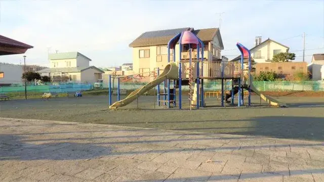 Slide 4