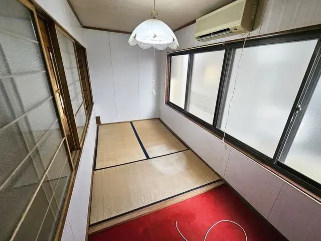Slide 4