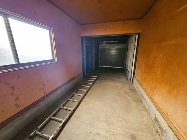 Slide 9
