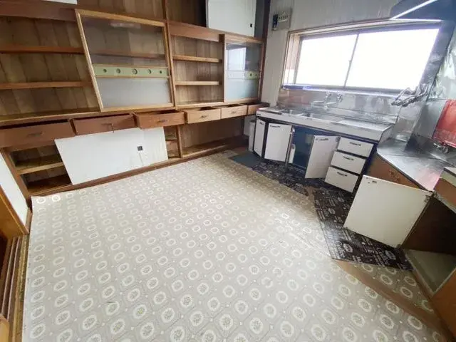 Slide 9
