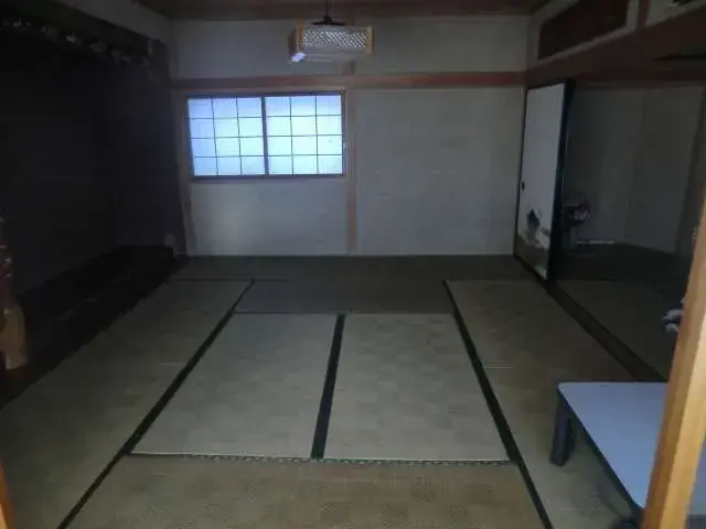 Slide 4