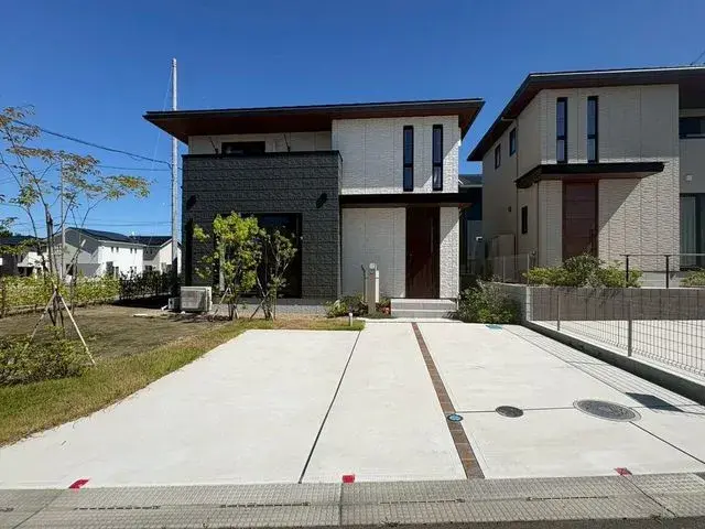 Slide 0