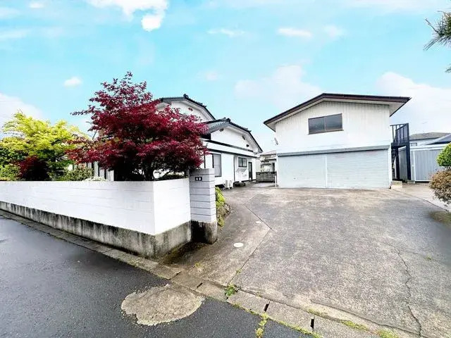Slide 0