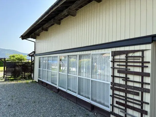Slide 0
