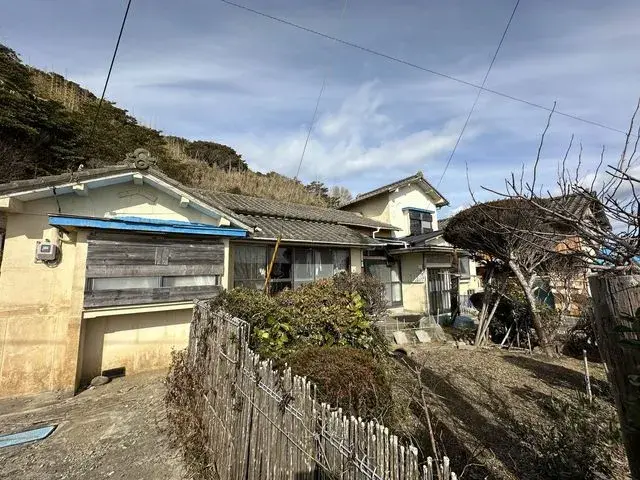 Slide 1