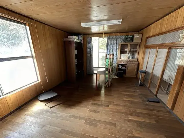 Slide 9