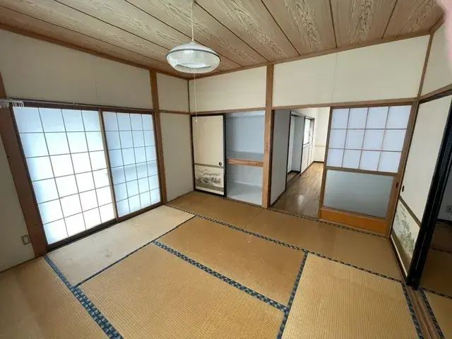 Slide 4