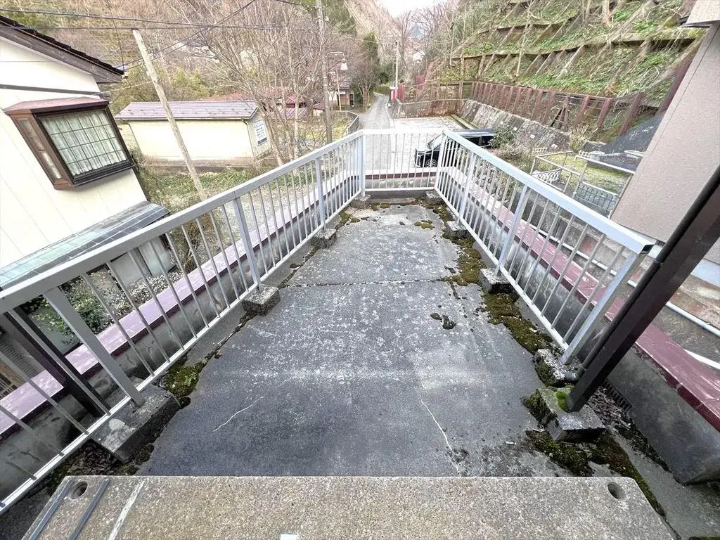Slide 3